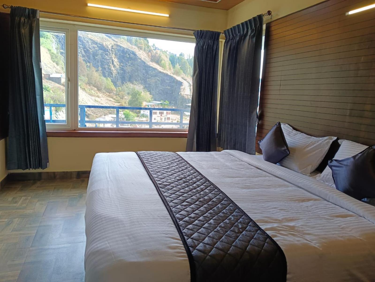 Misty Valley Inn 科代卡纳尔 外观 照片